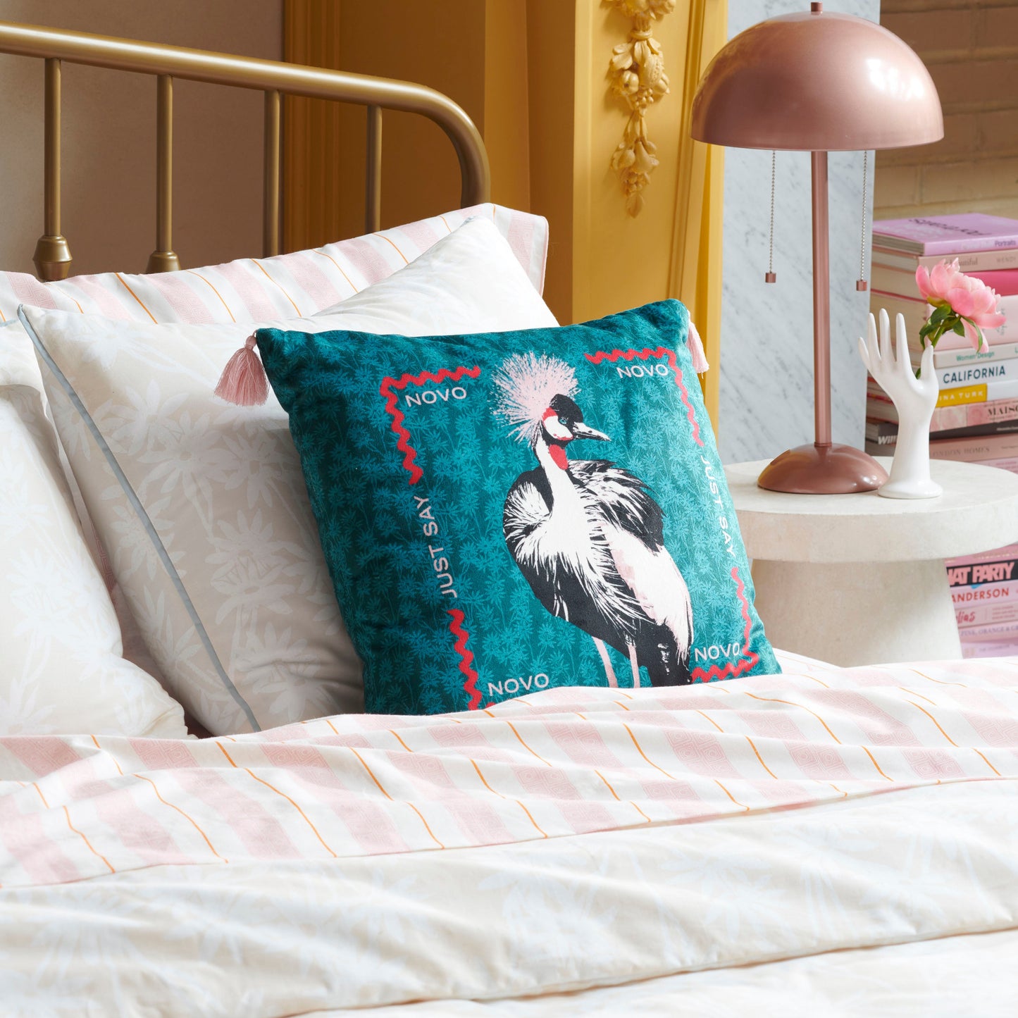 Daisy Bloom Comforter Set