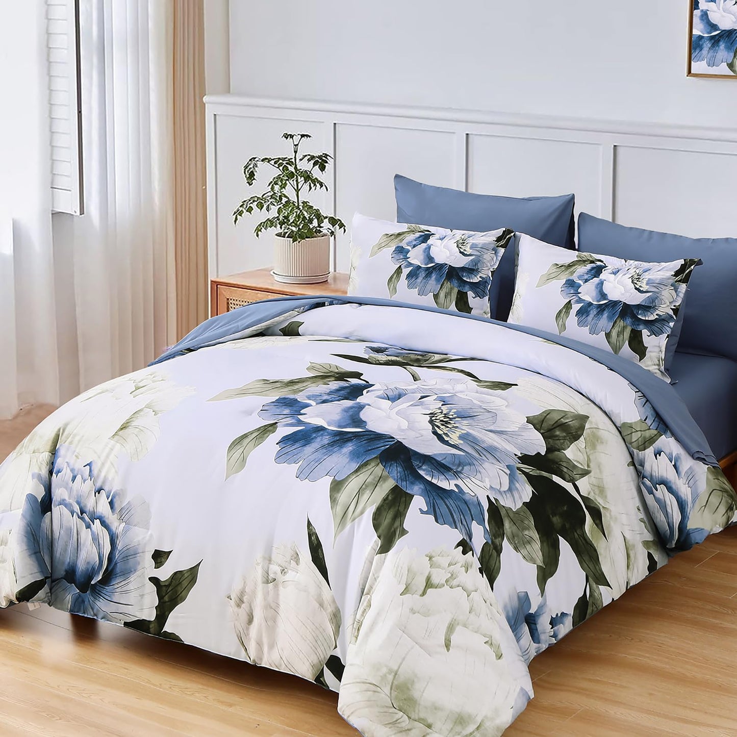Blue Queen Comforter Set 7 Piece Bed in a Bag Queen, Blue Floral Print on Light Blue