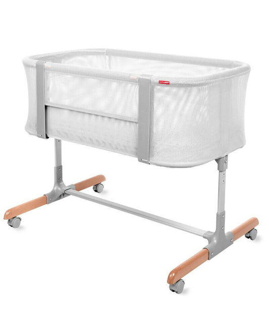 SKIP HOP COZY-UP 2-IN-1 BEDSIDE SLEEPER & BASSINET
