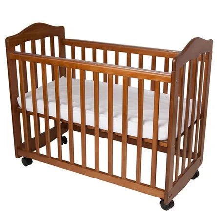 PECAN BEDSIDE MANOR CRIB