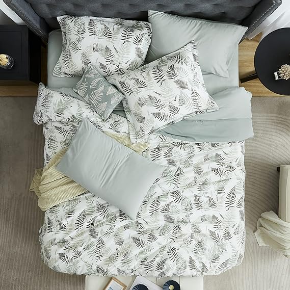 Queen Comforter Set, Textured Design Sage Green and Yellow Leaves Printed Comforter