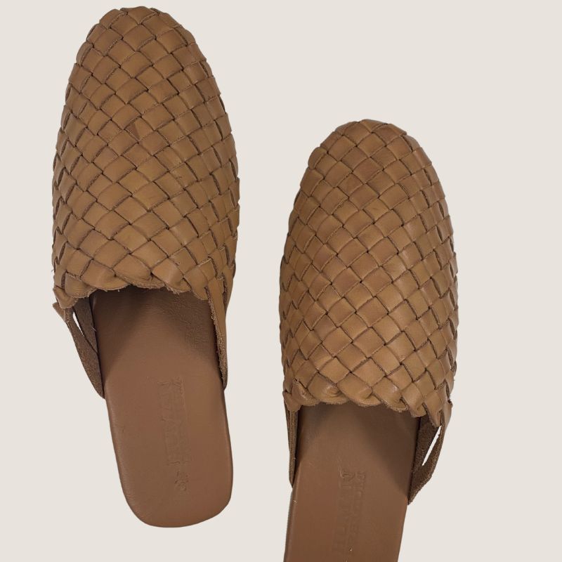 Human Premium Barland Mules