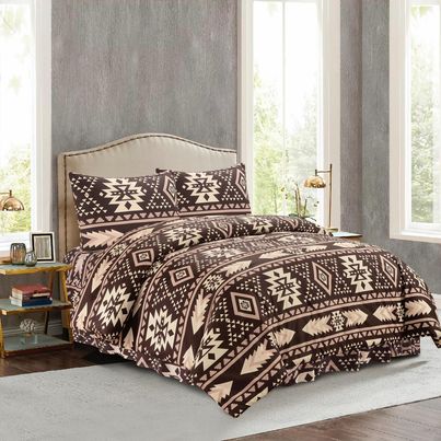 Diamond Collection 4 Piece Queen Comforter Set