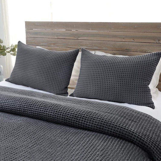 Pom Pom at Home Zuma Blanket - Charcoal Bedding and Bath