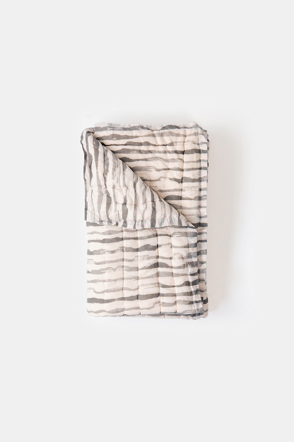 Cotton Hand-stitched Travel Quilt in Alder